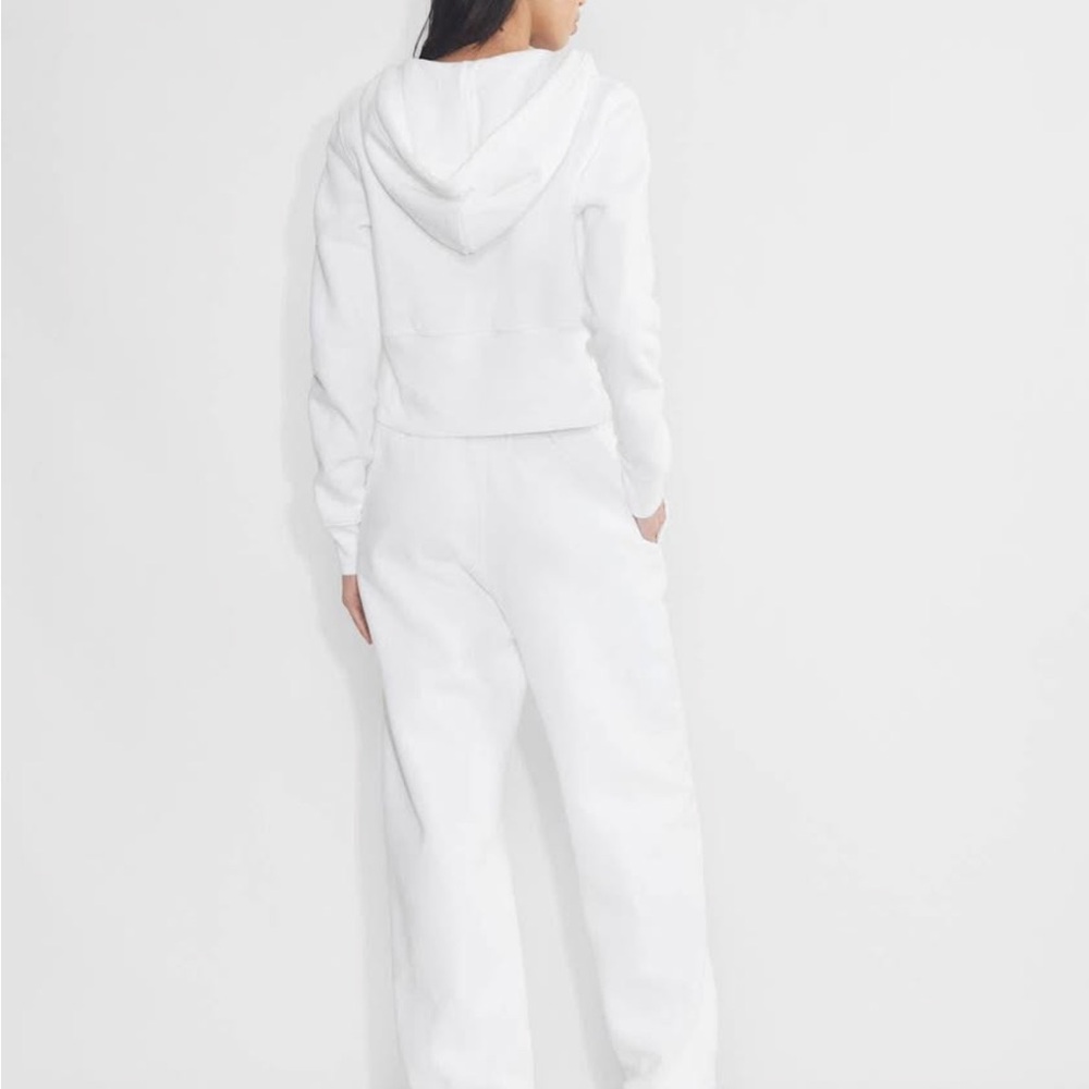Aritzia Classic White Lounge Set